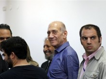 Ex-Israeli PM Ehud Olmert cleared in corruption case