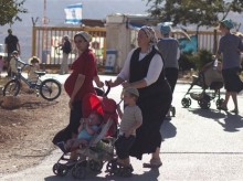 Israeli labor bill for settlers sparks uproar