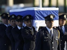 Israel pays respects to Peres as leaders arrive for funeral