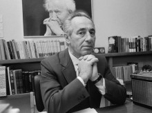 Posthumous book offers rare glimpse into Shimon Peres’ life