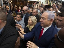 Netanyahu, Gantz make last pitches in tight Israeli election